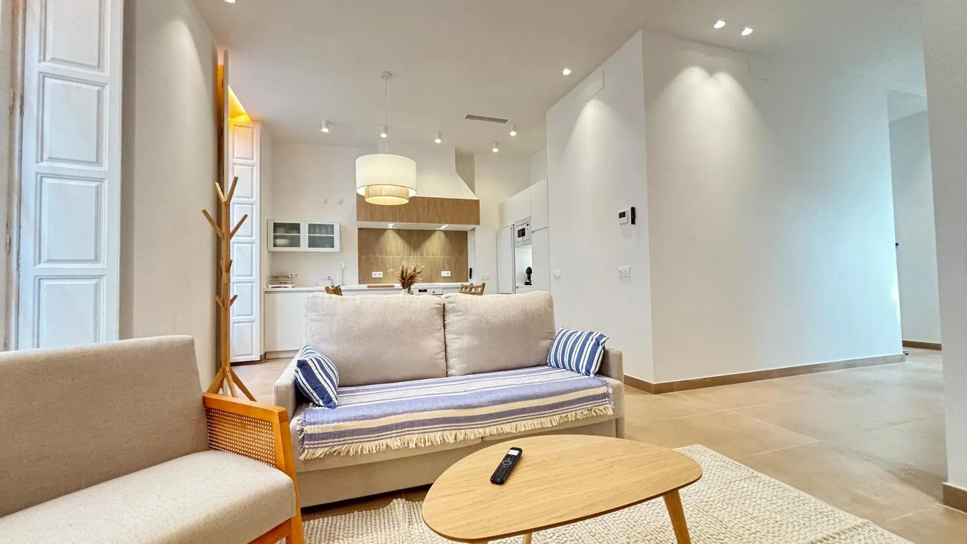 Malagadevacaciones - Zarzuela Apartment  Malaga