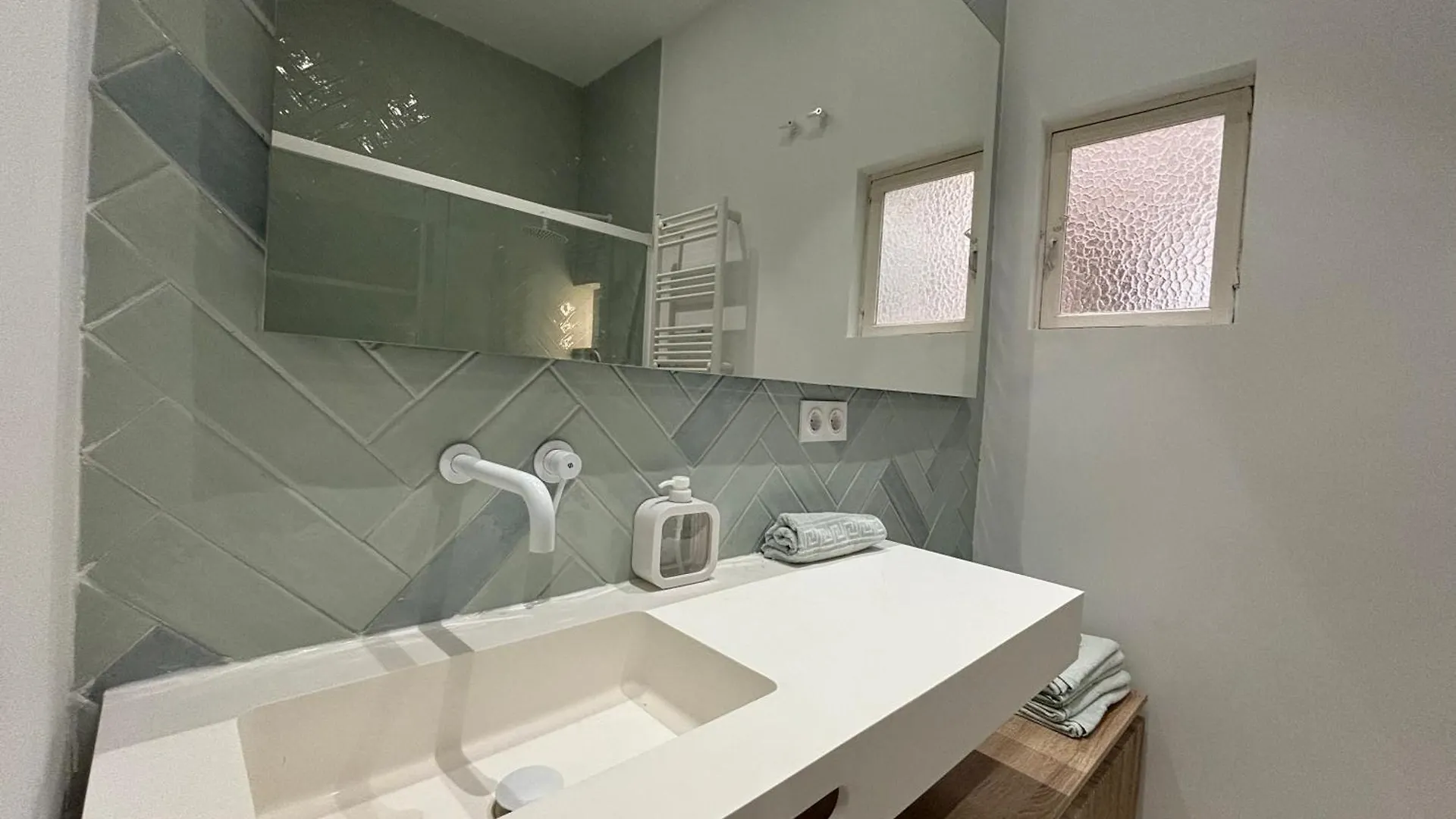 Malagadevacaciones - Zarzuela Apartment
